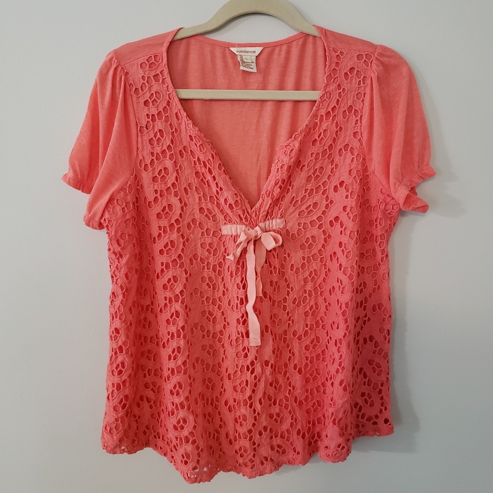 Sundance Silk Blend Lace Overlay Boho Top SIZE L Feminine Front Bow V-Neck Coral